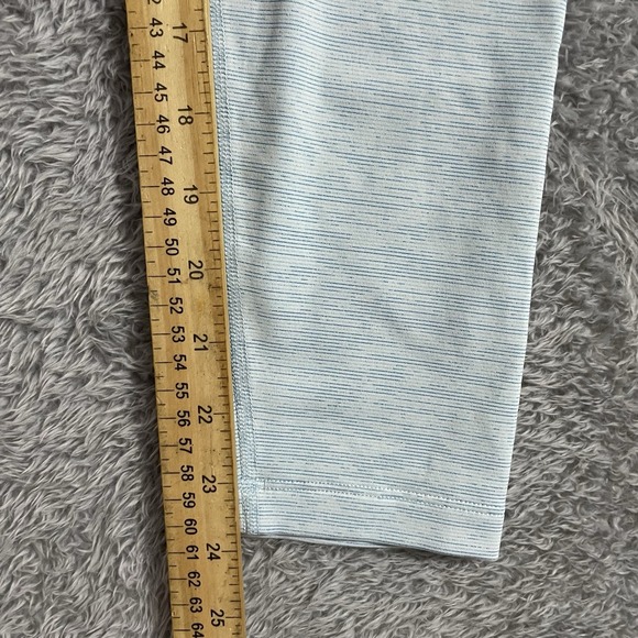 Outdoor Voices Leggings Womens Size Medium Ankle Blue and White Stretch Athletic - Picture 6 of 8